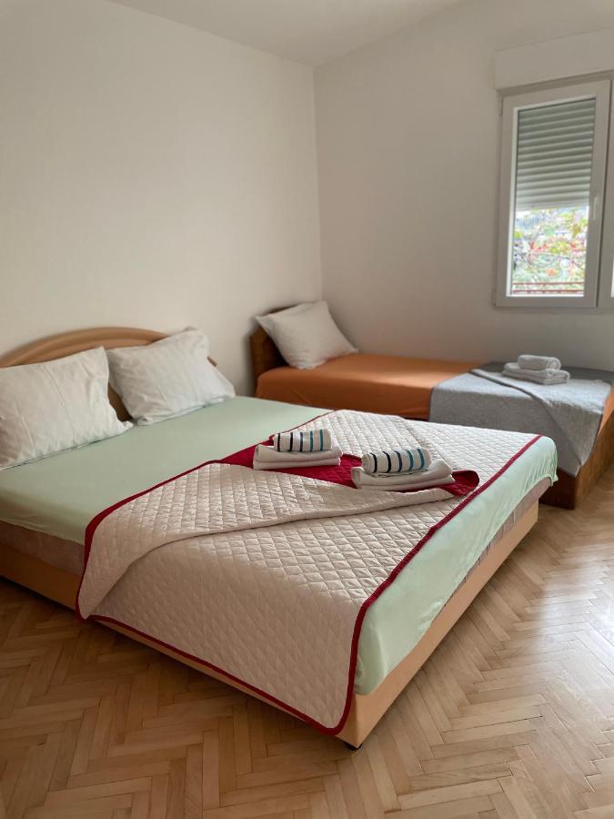Apartment Lazar & Marco พอดโกริกา ภายนอก รูปภาพ